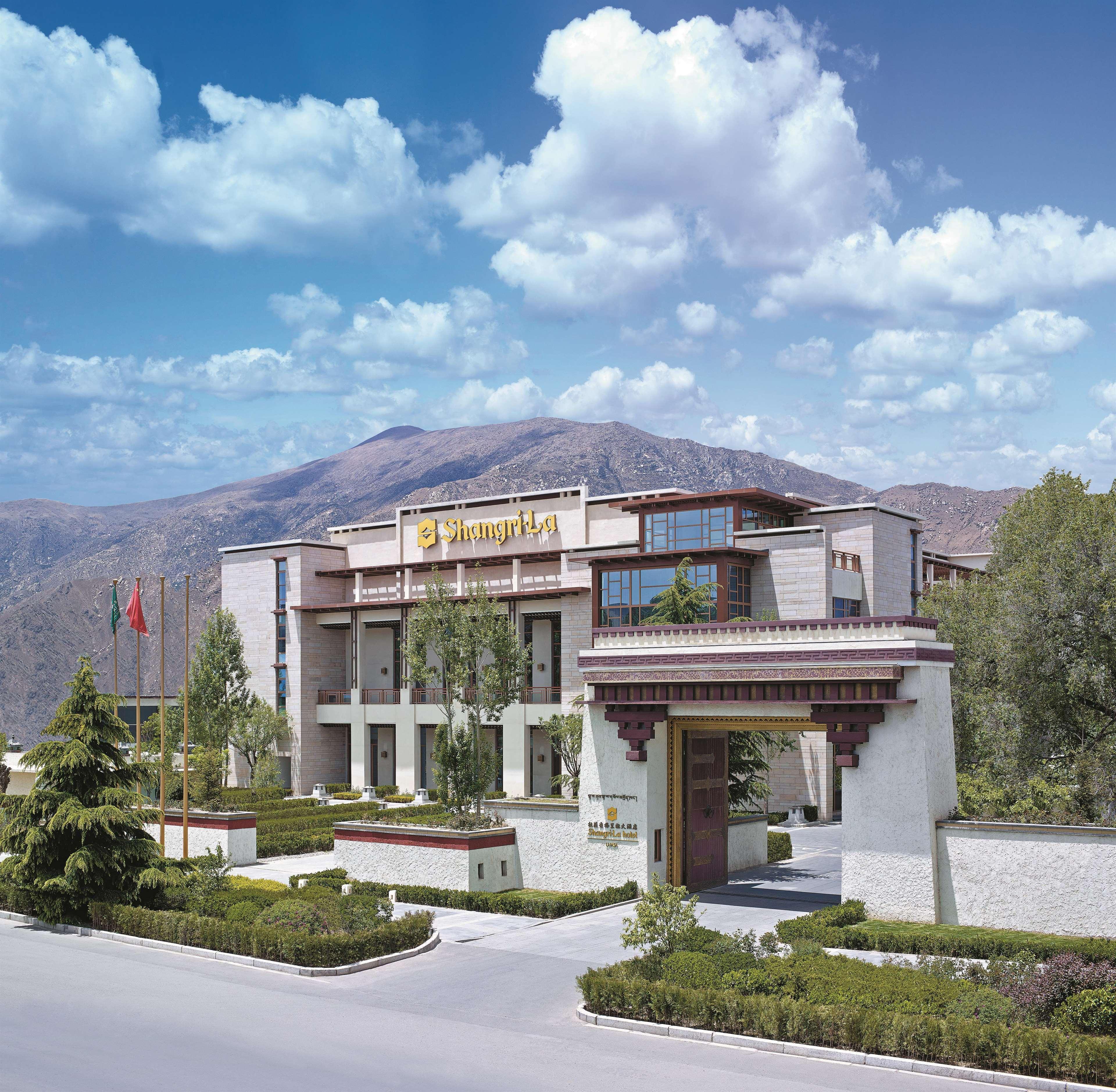Shangri-La Lhasa Exteriör bild